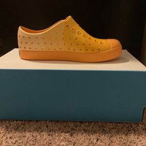 Native Shoes Kids, Size J3